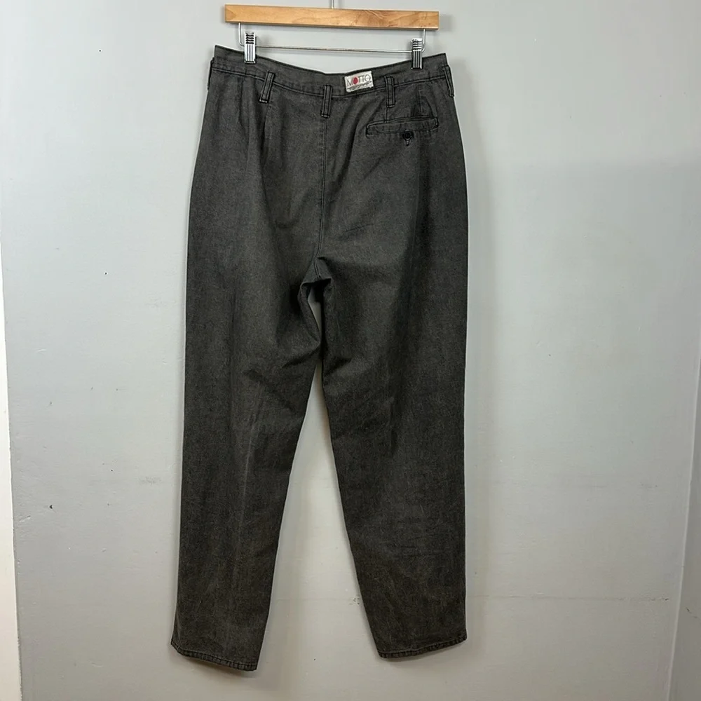 Vintage 1980’s Men’s Motto Red Dot Grey Pleated Trouser Pants Sz 33